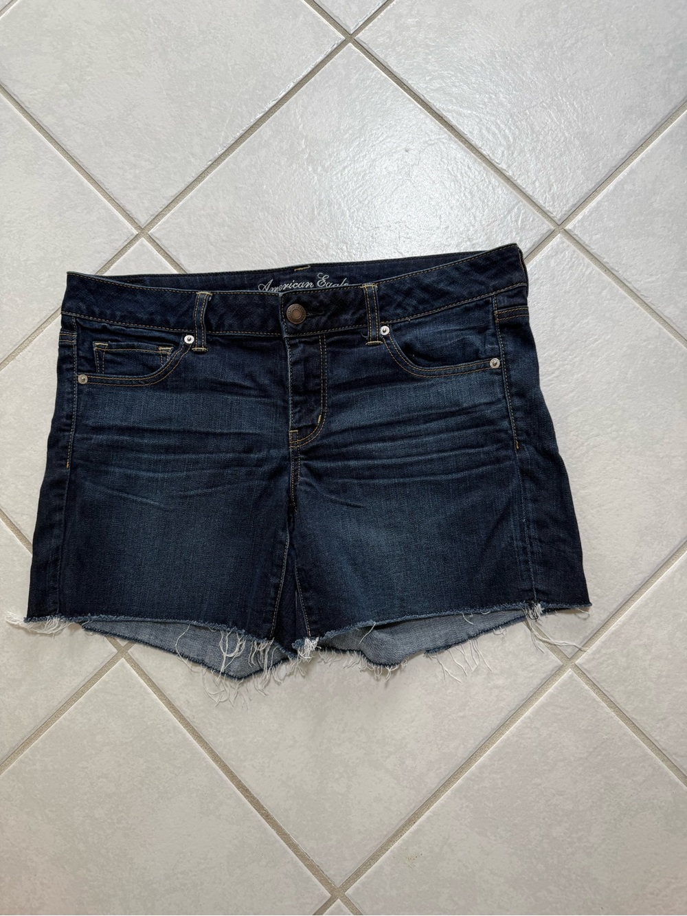 EUC American Eagle Dark Indigo Frayed Hem Denim Shorts